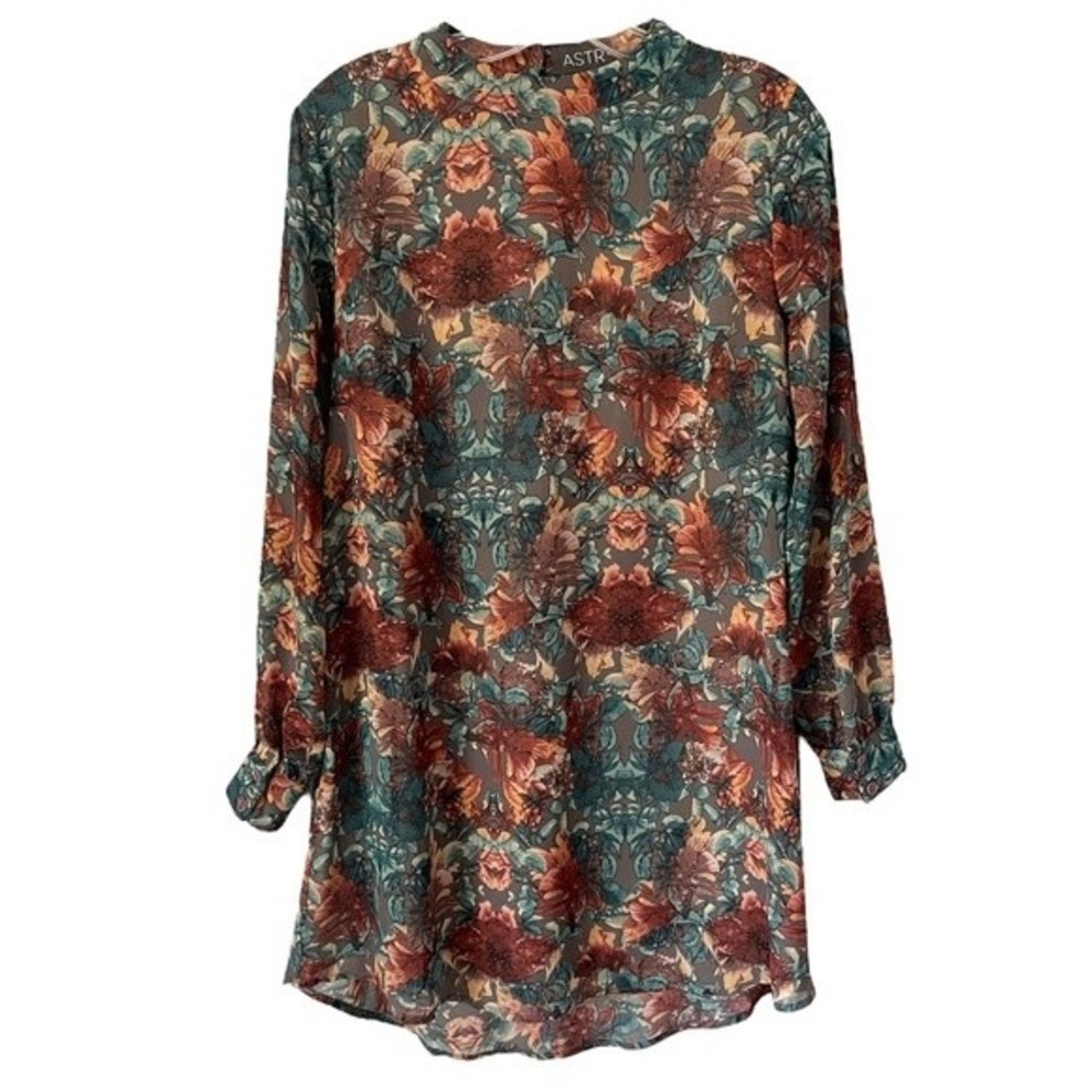 ASTR Blue Floral Long Sheer Sleeve Open Back Key Hole Lined Dress S